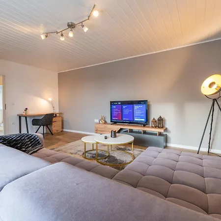 Daire Luniq - Waldglueck Mit Parkplatz - Balkon *