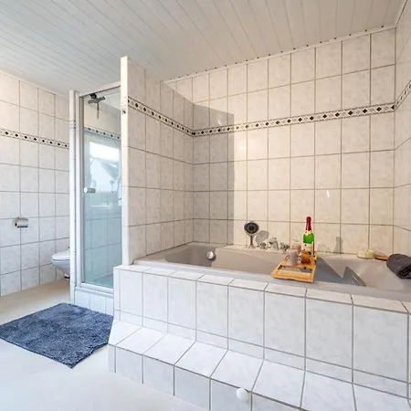 Daire Luniq - Waldglueck Mit Parkplatz - Balkon